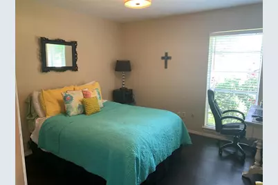 204 Skyview Terrace #B, Friendswood, TX 77546 - Photo 13