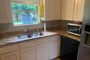 204 Skyview Terrace, Friendswood, TX 77546 - Photo 7