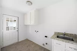 5931 Foresthaven Dr, Houston, TX 77066 - Photo 11