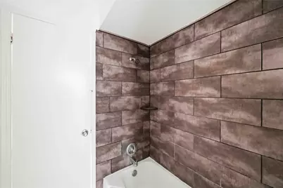 5931 Foresthaven Drive, Houston, TX 77066 - Photo 15
