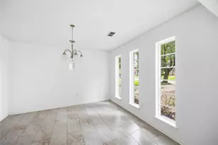 5931 Foresthaven Dr, Houston, TX 77066 - Photo 7