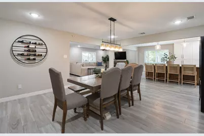 9214 Bintliff Drive, Houston, TX 77074 - Photo 17