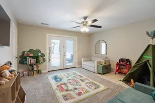 9214 Bintliff Dr, Houston, TX 77074 - Photo 27