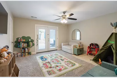 9214 Bintliff Drive, Houston, TX 77074 - Photo 29