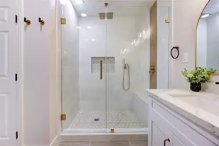 3221 Durhill St, Houston, TX 77025 - Photo 17