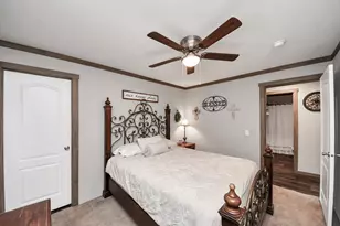 131 Kiowa Ct, Rosharon, TX 77583 - Photo 23