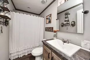 131 Kiowa Ct, Rosharon, TX 77583 - Photo 27