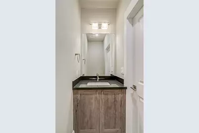 2401 Crawford Street #A208, Houston, TX 77004 - Photo 5