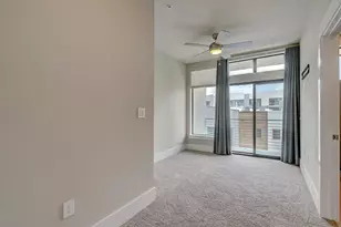 2401 Crawford St, Houston, TX 77004 - Photo 9