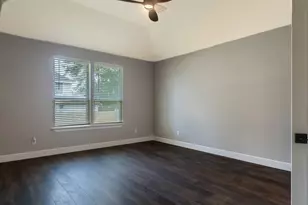 1460 River Oaks Dr, Huntsville, TX 77340 - Photo 9
