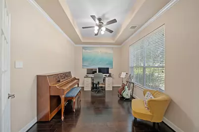 14710 Castle Cove Lane, Houston, TX 77044 - Photo 7