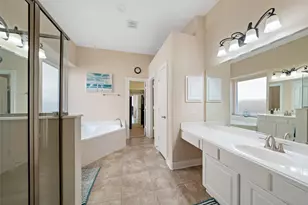 14710 Castle Cove Ln, Houston, TX 77044 - Photo 23