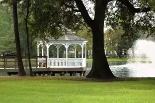 14710 Castle Cove Ln, Houston, TX 77044 - Photo 37