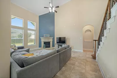 14710 Castle Cove Lane, Houston, TX 77044 - Photo 11