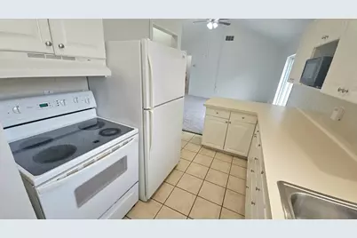 210 Brigadoon Lane, Friendswood, TX 77546 - Photo 7