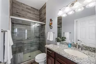 1026 20th St, Dickinson, TX 77539 - Photo 15