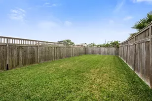 1026 20th St, Dickinson, TX 77539 - Photo 17
