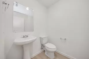 342 Amy St, Angleton, TX 77515 - Photo 17