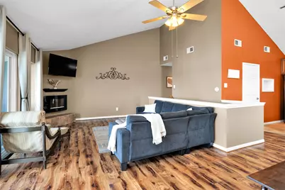 126 April Point Drive N, Conroe, TX 77356 - Photo 23