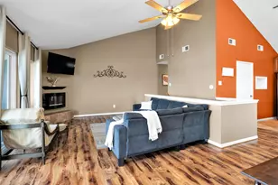 126 April Point Dr N, Conroe, TX 77356 - Photo 23