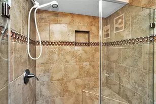 126 April Point Dr N, Conroe, TX 77356 - Photo 9