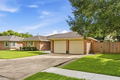 1911 Michele Drive, Sugar Land, TX 77498 - Photo 3