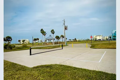 4221 Grassy Pointe Drive #203, Galveston, TX 77554 - Photo 37