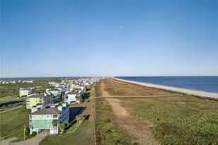 4221 Grassy Pointe Dr, Galveston, TX 77554 - Photo 7