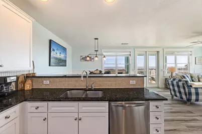 4221 Grassy Pointe Drive #203, Galveston, TX 77554 - Photo 7