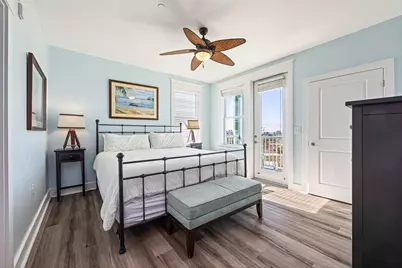 4221 Grassy Pointe Drive #203, Galveston, TX 77554 - Photo 19