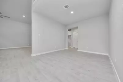 11711 Leafy Laurel Drive, Houston, TX 77066 - Photo 5