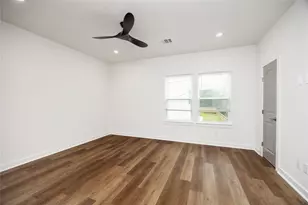2753 Redrock St, Houston, TX 77088 - Photo 23
