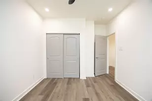 2753 Redrock St, Houston, TX 77088 - Photo 31