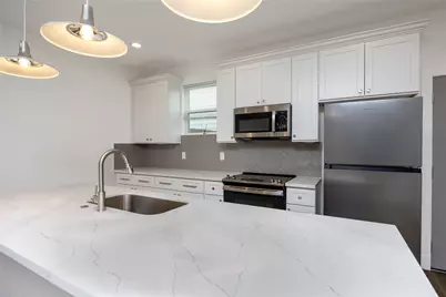 2753 Redrock Street #B, Houston, TX 77088 - Photo 15