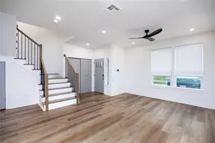 2753 Redrock St, Houston, TX 77088 - Photo 7