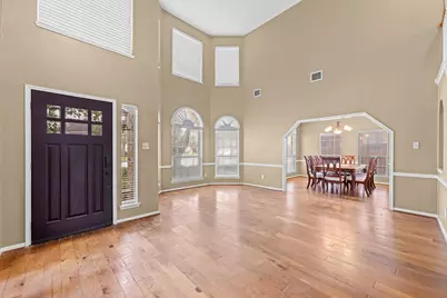 2902 Brannon Hill Lane, Sugar Land, TX 77479 - Photo 5