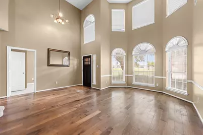 2902 Brannon Hill Lane, Sugar Land, TX 77479 - Photo 7
