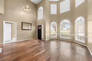 2902 Brannon Hill Ln, Sugar Land, TX 77479 - Photo 7
