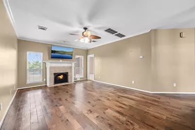2902 Brannon Hill Lane, Sugar Land, TX 77479 - Photo 17