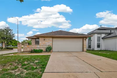 12427 S Rachlin Cir, Houston, TX 77071 - Photo 1