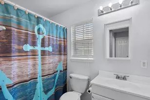 620 6th St, Dickinson, TX 77539 - Photo 21