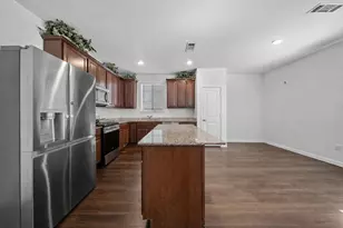 116 Chestnut Gate Dr, Conroe, TX 77378 - Photo 9