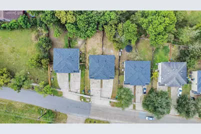 8130 Jutland Road #B, Houston, TX 77033 - Photo 3