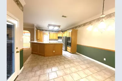 54 Southernwood Court, Lake Jackson, TX 77566 - Photo 11