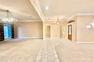 54 Southernwood Ct, Lake Jackson, TX 77566 - Photo 3