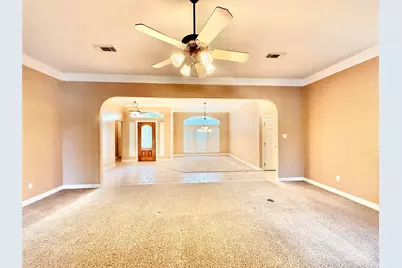 54 Southernwood Court, Lake Jackson, TX 77566 - Photo 7