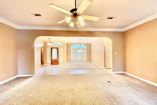 54 Southernwood Ct, Lake Jackson, TX 77566 - Photo 7