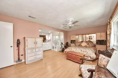 10522 Gulfstream Lane, Sugar Land, TX 77498 - Photo 17