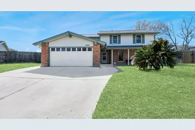 10522 Gulfstream Lane, Sugar Land, TX 77498 - Photo 3