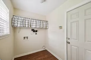 231 Cool Cove, Montgomery, TX 77356 - Photo 13